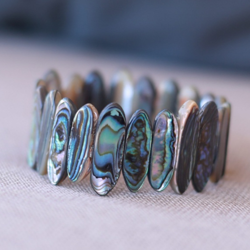 Abalone stretchy bracelet size 7.5